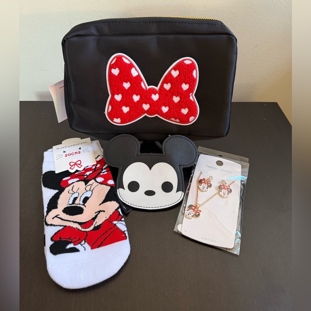 Minnie Mouse Bundle